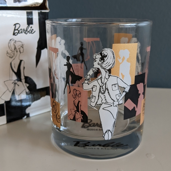 Barbie Glass Tumbler 4 set RARE - Picture 3 of 9